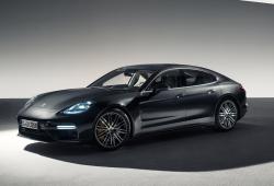 Porsche Panamera II Liftback