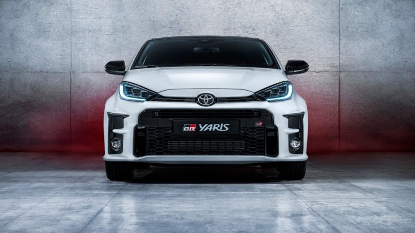 Toyota Yaris IV Hatchback 1.0 VVT-i 72KM 53kW 2019-2024