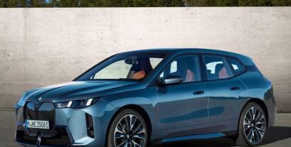 BMW iX SUV Facelifting