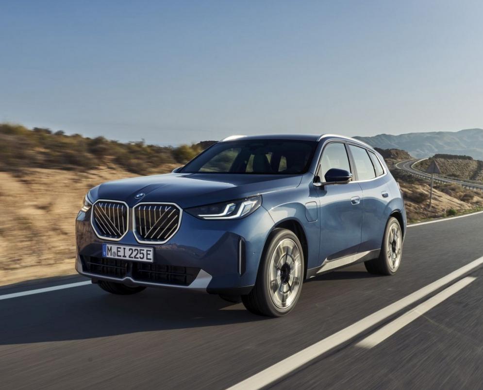 BMW X3 G45 SUV Plug-In 2.0 30e 299KM 220kW od 2024 • Dane techniczne ...