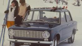 Fiat 124 - widok z przodu