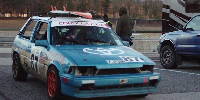 Niezniszczalna Corolla AE82 w wyścigu LeMons 24h