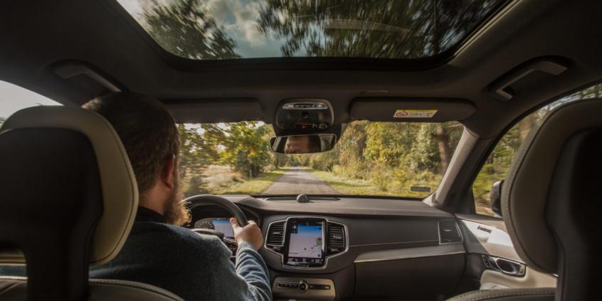 Powietrze w samochodzie wolne od zanieczyszczeń, w tym pyłów zawieszonych