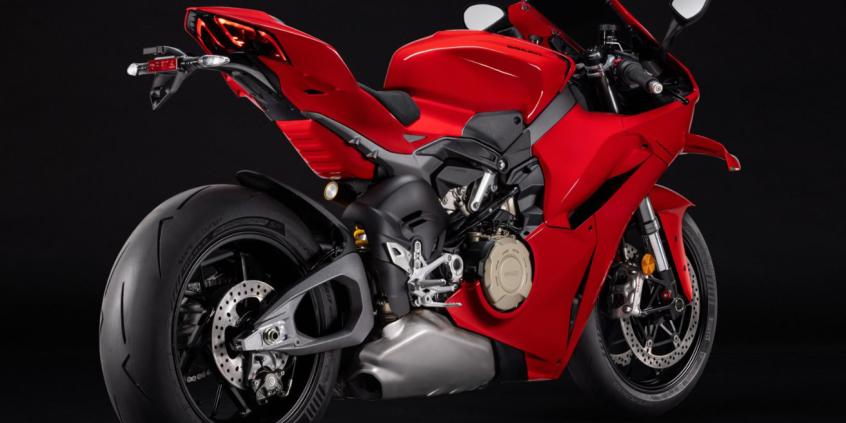 218 KM i wyższa prędkość maksymalna. Ducati Panigale V4 2027 ma asa w rękawie