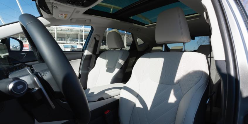 Lexus NX 450h+ E-FOUR Omotenashi nie pozwala sobie na słabości. W końcu znalazłem samochód dla siebie