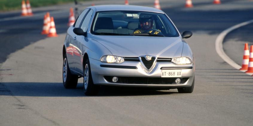 TOP 10: Samochody do 10 tys. zł, które mogą być klasykami