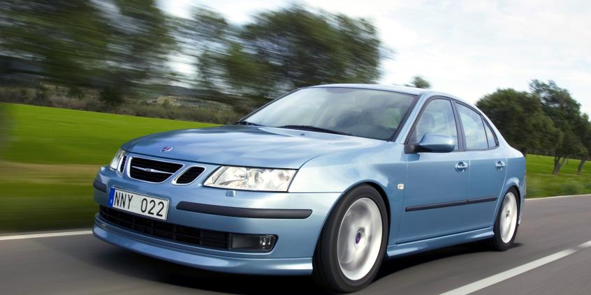 Duże, tanie, wygodne i bezpieczne. Auta do 15 tys. zł, którymi nie strach jeździć