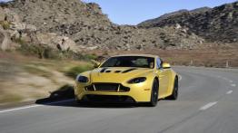 Aston Martin V12 Vantage S (2013) - widok z przodu