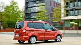Ford Tourneo Courier (2013) - widok z tyłu
