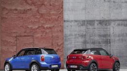 Mini Paceman John Cooper Works Package (2013) - widok z tyłu
