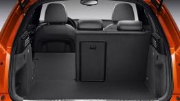Audi Q3 - tylna kanapa złożona, widok z bagażnika