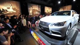 Lexus LS 600h (2013) - oficjalna prezentacja auta