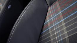 Mini Paceman John Cooper Works Package (2013) - fotel kierowcy, widok z przodu