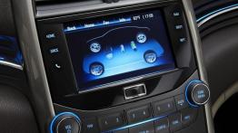 Chevrolet Malibu Eco 2013 - radio/cd/panel lcd