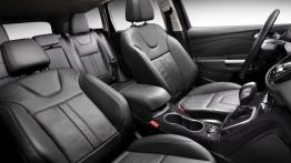 Ford Escape 2013 - widok ogólny wnętrza z przodu