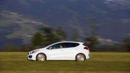 Kia ceed II GT (2013) - lewy bok