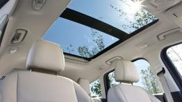 Ford Escape 2013 - szyberdach od wewnątrz