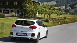 Kia ceed II GT (2013) - widok z tyłu