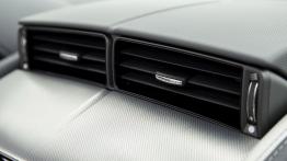 Jaguar F-Type V6S Rhodium Silver - nawiew