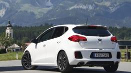 Kia ceed II GT (2013) - widok z tyłu