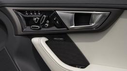 Jaguar F-Type V6S Rhodium Silver - drzwi pasażera od wewnątrz