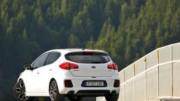 Kia ceed II GT (2013) - widok z tyłu