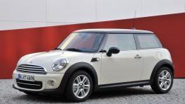 Mini Mini R56 Hatchback Facelifting 1.6 184KM 135kW 2010-2013