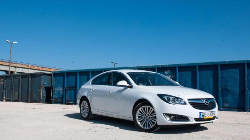 Opel Insignia I Sedan Facelifting 1.8 Twinport ECOTEC 140KM 103kW od 2013