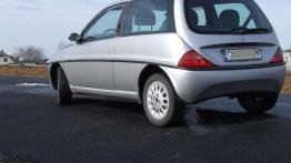 Ekskluzywna wersja Punto - Lancia Y (1995-2003)