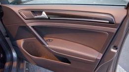 Volkswagen Golf VII Variant TDI - galeria redakcyjna (3) - drzwi pasażera od wewnątrz