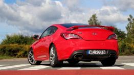 Hyundai Genesis Coupe Coupe Facelifting 2.0 TCI 275KM 202kW 2013