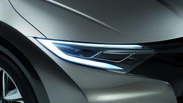 Honda Civic Tourer Concept (2013) - prawy przedni reflektor - włączony