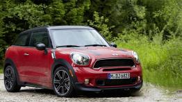 Mini Paceman John Cooper Works Package (2013) - widok z przodu