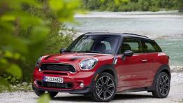 Mini Paceman John Cooper Works Package (2013) - widok z przodu