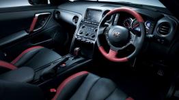 Nissan GT-R 2014 - pełny panel przedni
