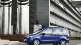 Ford Tourneo Courier (2013) - lewy bok
