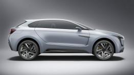 Subaru Viziv Concept (2013) - prawy bok