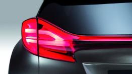 Honda Civic Tourer Concept (2013) - lewy tylny reflektor - włączony