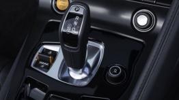 Jaguar F-Type V8S Firesand - skrzynia biegów