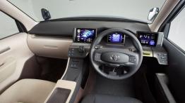Toyota JPN Taxi Concept (2013) - pełny panel przedni