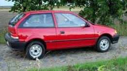 Czy warto kupić: używane Suzuki Swift (od 1989 do 2003)