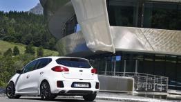 Kia ceed II GT (2013) - widok z tyłu