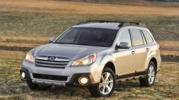Subaru Outback 2013 - widok z przodu