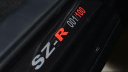 Suzuki Swift Sport SZ-R (2013) - listwa progowa