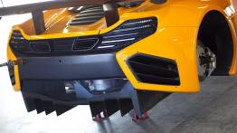 McLaren MP4-12C GT3 - zderzak tylny