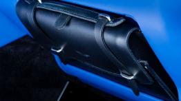 Aston Martin Vanquish Q (2013) - inny element panelu przedniego