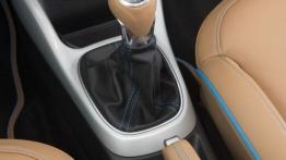 Opel Adam Rocks Concept (2013) - skrzynia biegów