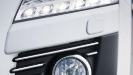 Peugeot 3008 HYbrid4 - lewy przedni reflektor - włączony