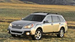 Subaru Outback 2013 - lewy bok