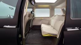 Toyota JPN Taxi Concept (2013) - tylna kanapa